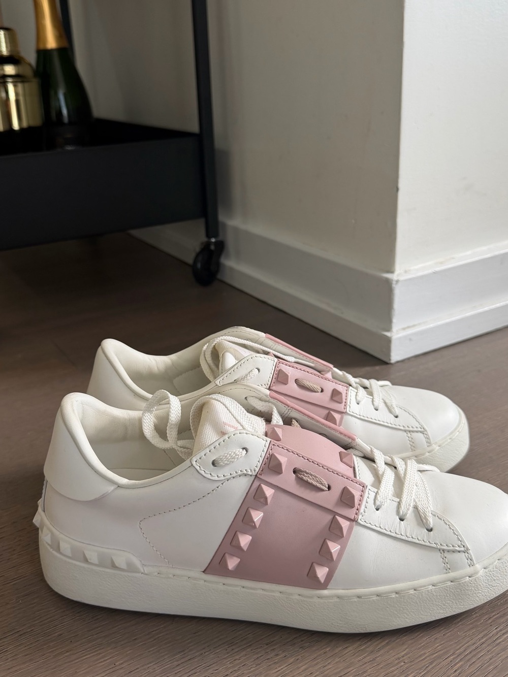 Valentino Garavani Rockstud Untitled White & Pink Sneakers